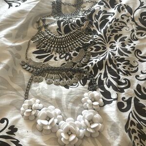 Beautiful Fashion Necklaces 7 in total